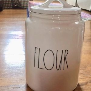 🇺🇸🔥Rae Dunn XL flour container